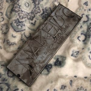 Naked palette by Urban Decay